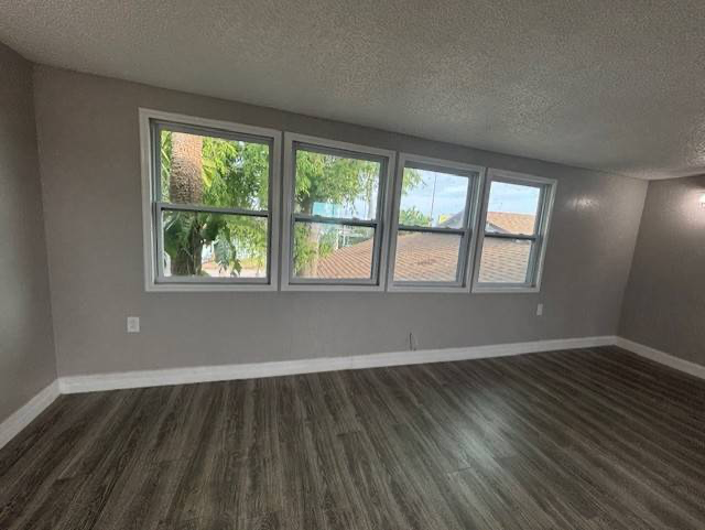 North Fort Myers Other: 1064 N Tamiami Trail