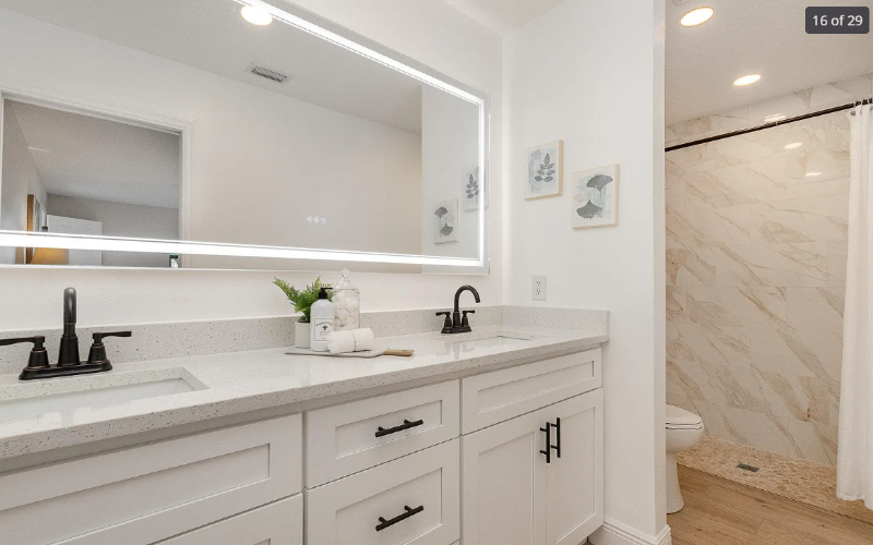 Palm Bay House: 1315 Armory Dr.