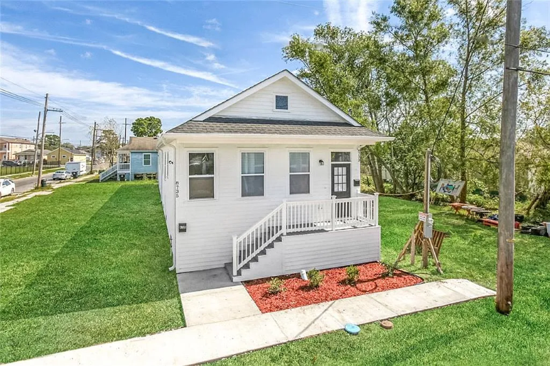 New Orleans House: 8733 Olive Street