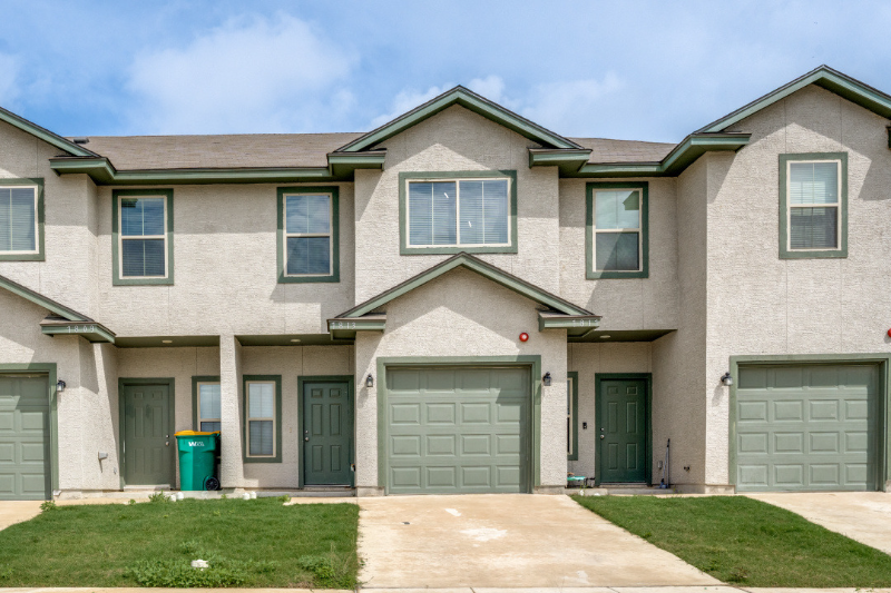 San Antonio Townhome: 7813 Savannah Brooks