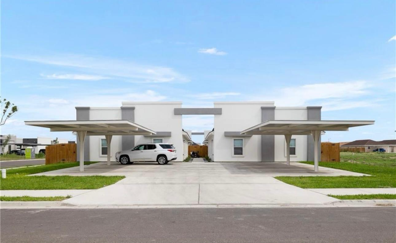 Alton Multiplex: 1100 w kohala