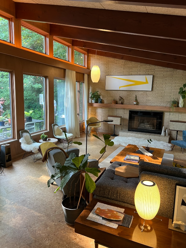 Flint House: 1771 Brookside