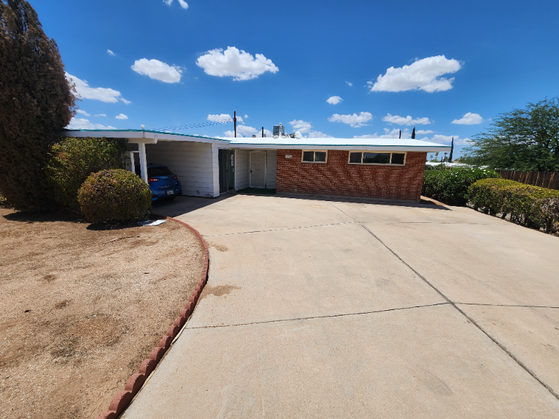 Tucson House: 7202 E Beverly Dr