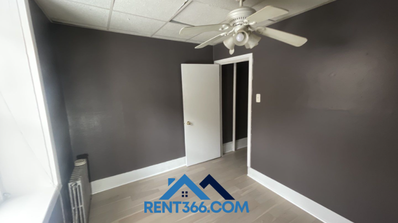 Pottsville Townhome: 405 E Norwegian St