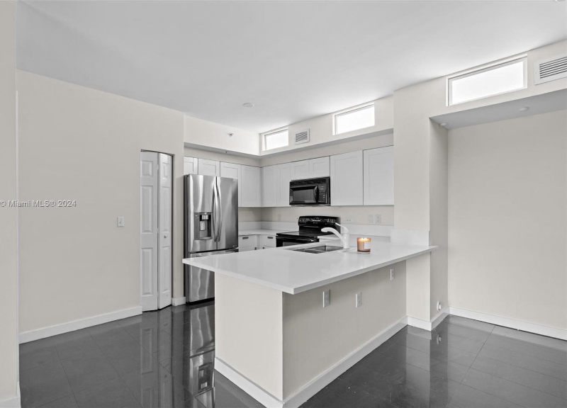 Miramar Condo: 2200 E Preserve Way