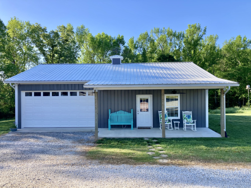 Newberry House: 134 Big Pine Road