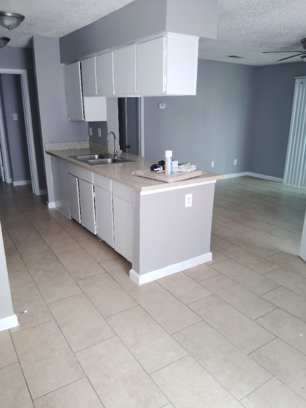 Houston Apartment: 10110 Forum Park Dr