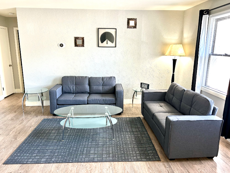 Peoria Heights Apartment: 4028 N Illinois Ave 6