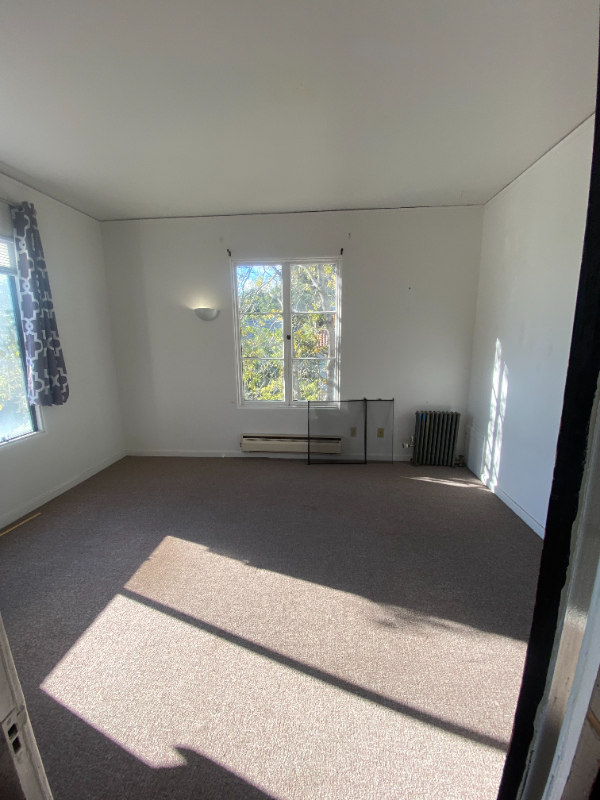 Berkeley Apartment: 1700 LeRoy