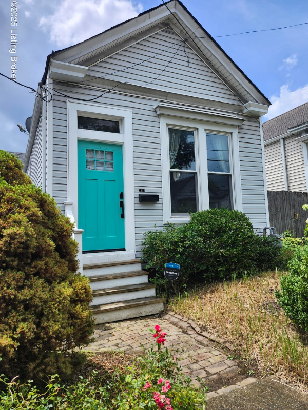 louisville House: 1916 S Preston St