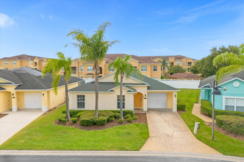 davenport House: 528 reserve dr