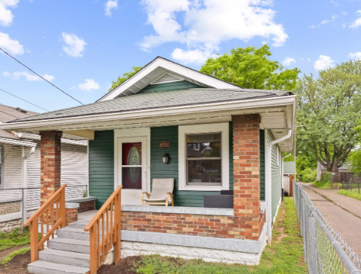 Louisville House: 2105 Bradley Ave