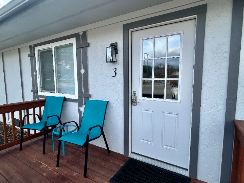 Kellogg Condo: 140 Railroad Avenue