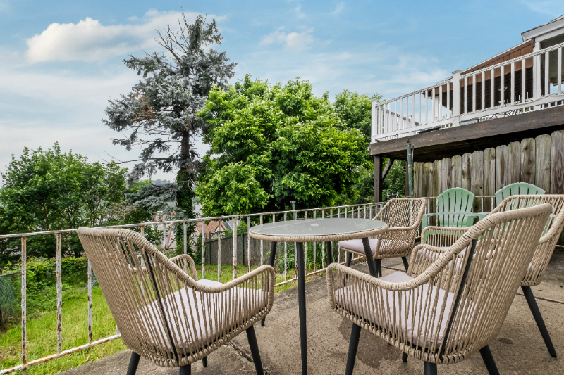 Pittsburgh House: 5303 Duncan St