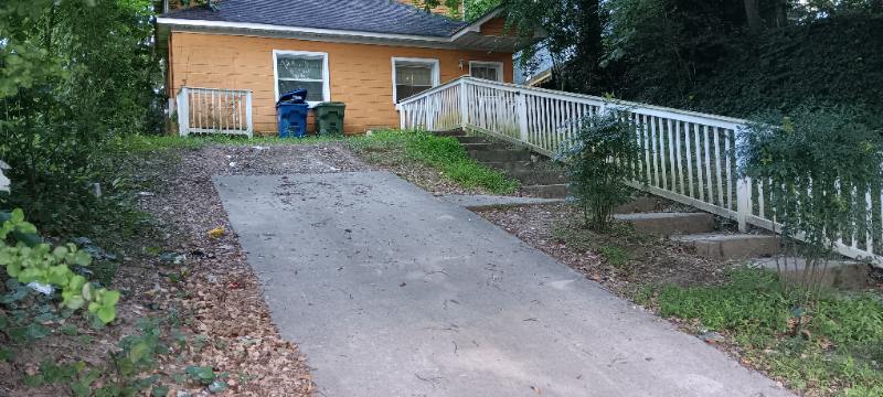 Atlanta House: 455 Joseph E Lowery Blvd NW