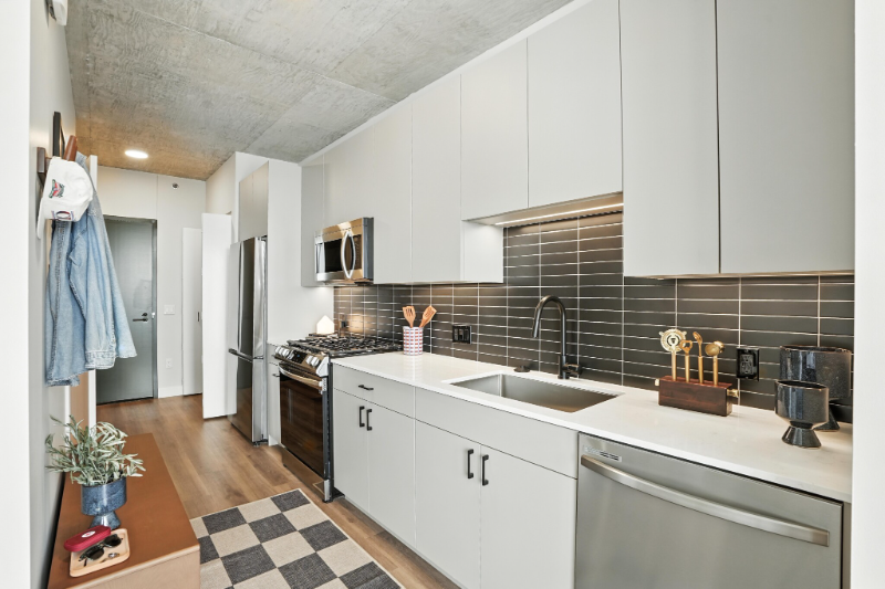 Chicago Condo: 378 N Aberdeen St