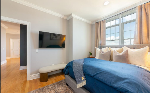 Newark Condo: 88 Saint Francis St