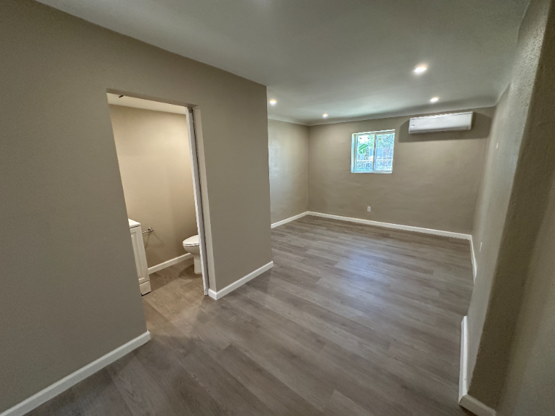 El Paso Multiplex: 180 S. Glenwood