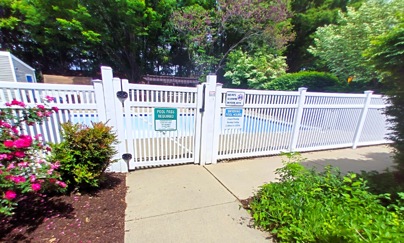 Lynchburg Apartment: 600 Reusens Road