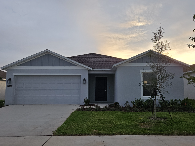 Lake Wales House: 2414 Mckinley Drive