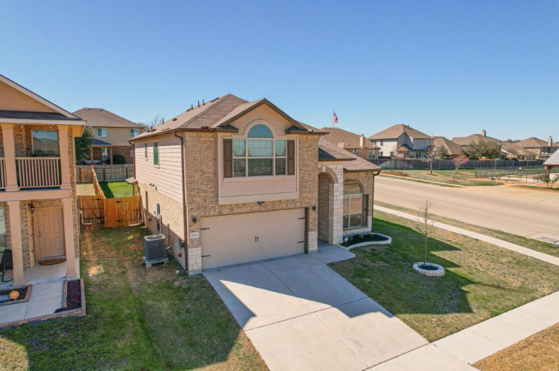Killeen House: 9501 Raeburn Court