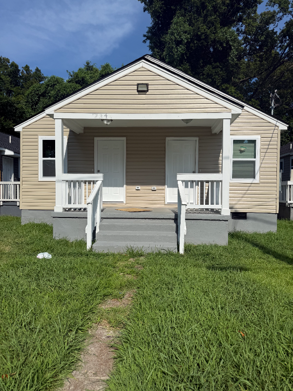 Memphis Townhome: 736 N Montgomery St Memphis, TN 38107