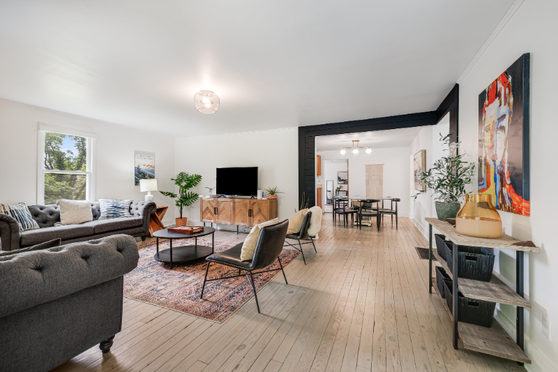 Asheville House: 20 Winding Rd