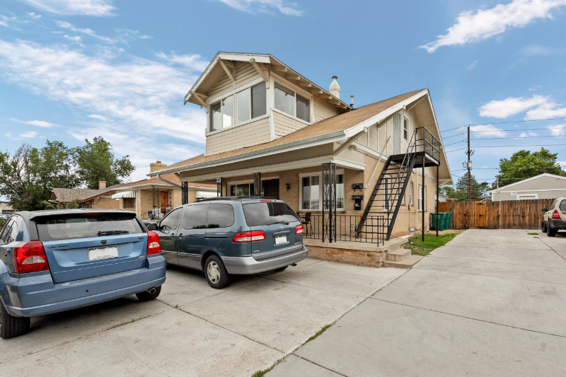 Denver Apartment: 1460 Boston Street, Aurora,