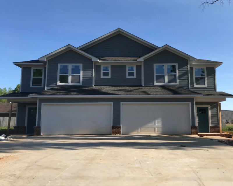 Huntsville Multiplex: 1555 Jordan Rd