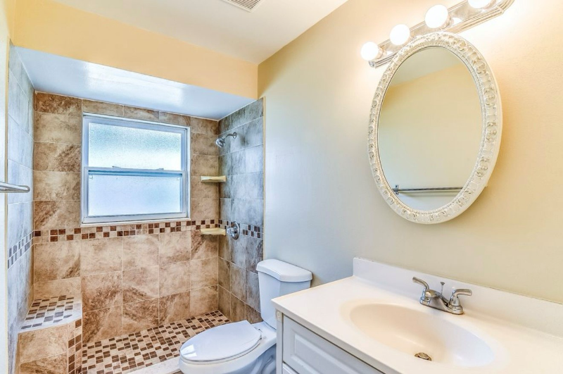 Orlando House: 6427 Summit Dr