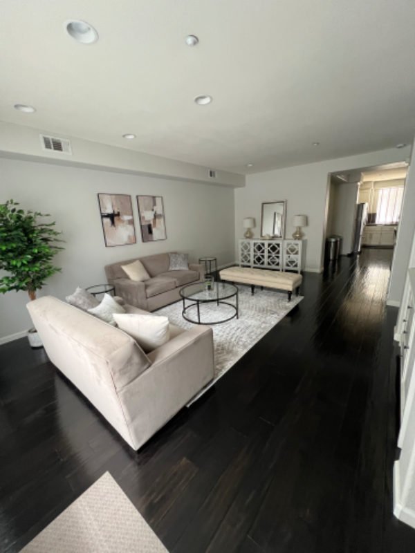 Oakland Condo: 1579 Chandler Street