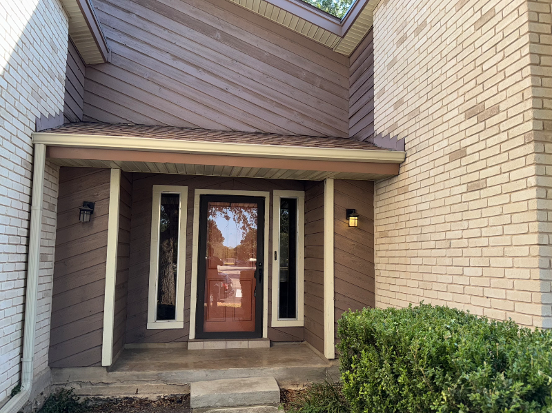 San Antonio House: 12202 Melon St