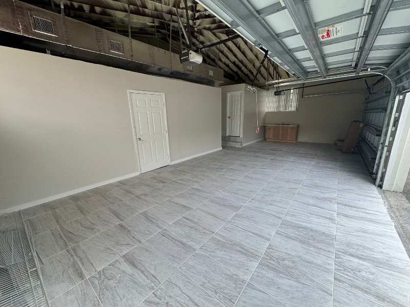 hialeah gardens Multiplex: 1895 nw 175th st