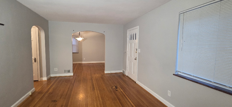 Cincinnati Multiplex: 2747 Mckinley Ave FL#1