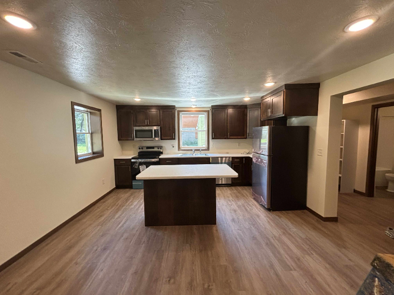 Sioux Falls House: 1823 E 34th Street N