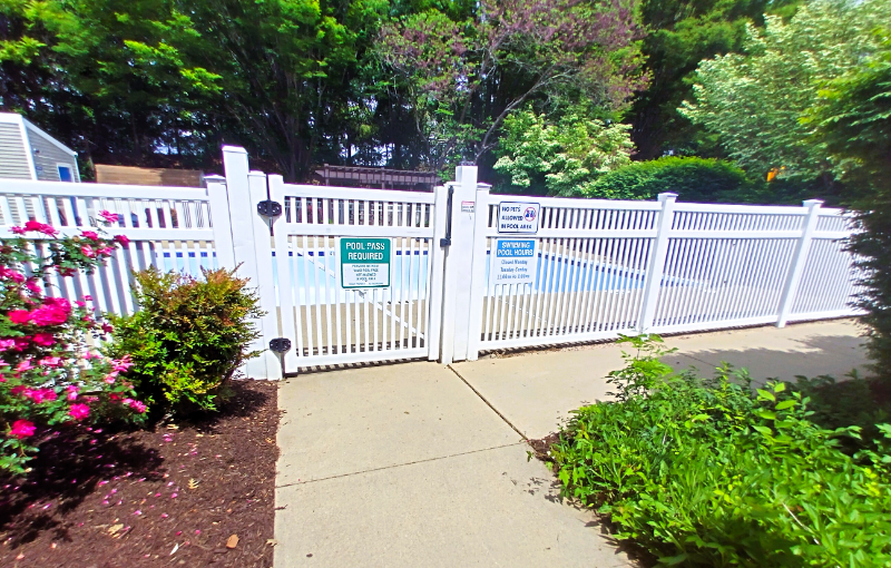 Lynchburg Apartment: 600 Reusens Road