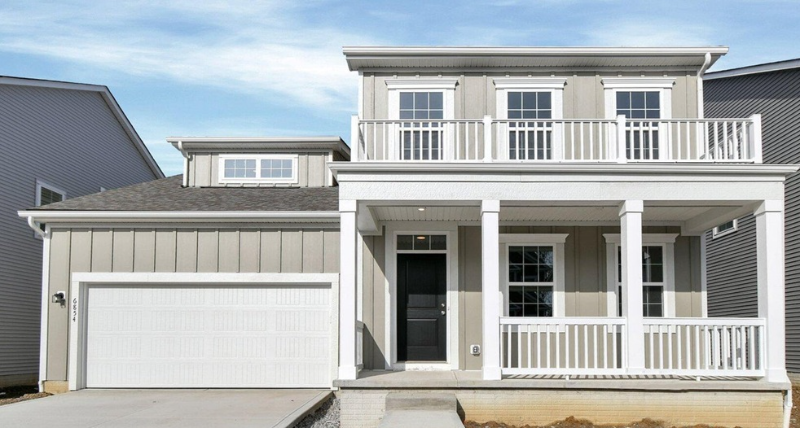 Sunbury House: 6854 Turnstone Loop