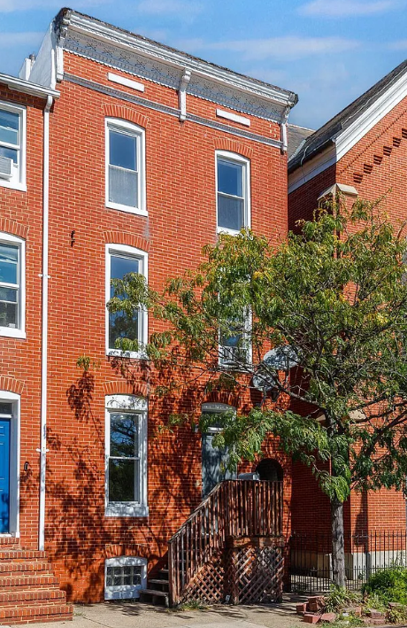 Baltimore Townhome: 110 W Hamburg St