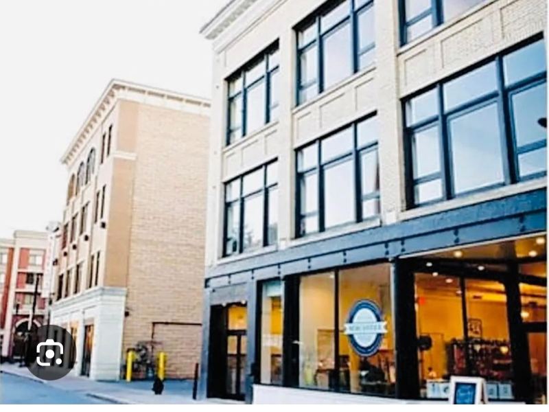 Schenectady Apartment: 148 Clinton Street