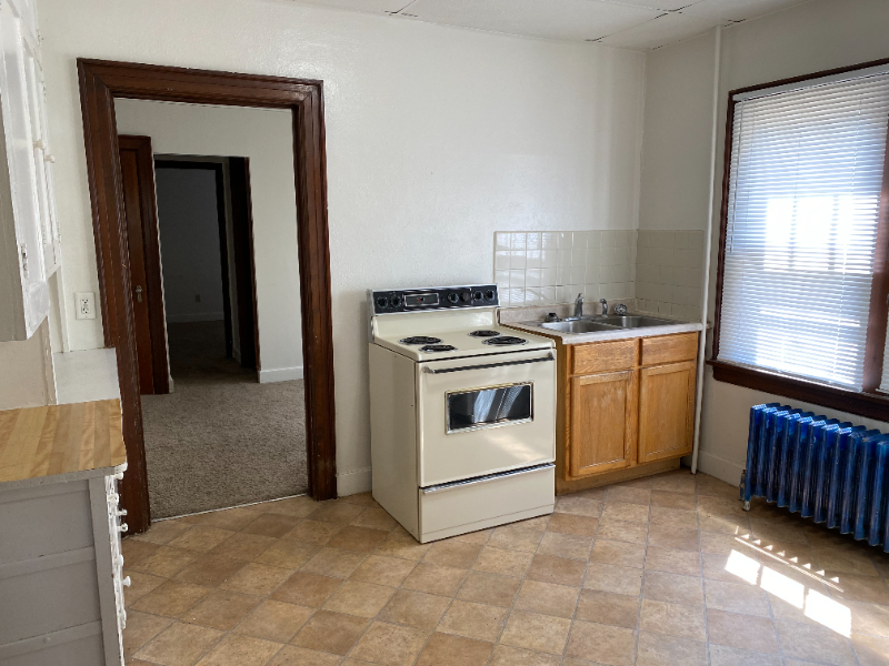 Valley City Apartment: 261 College Street