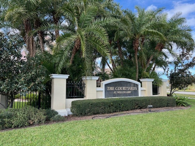 Stuart Condo: 1679 Se Pomeroy St