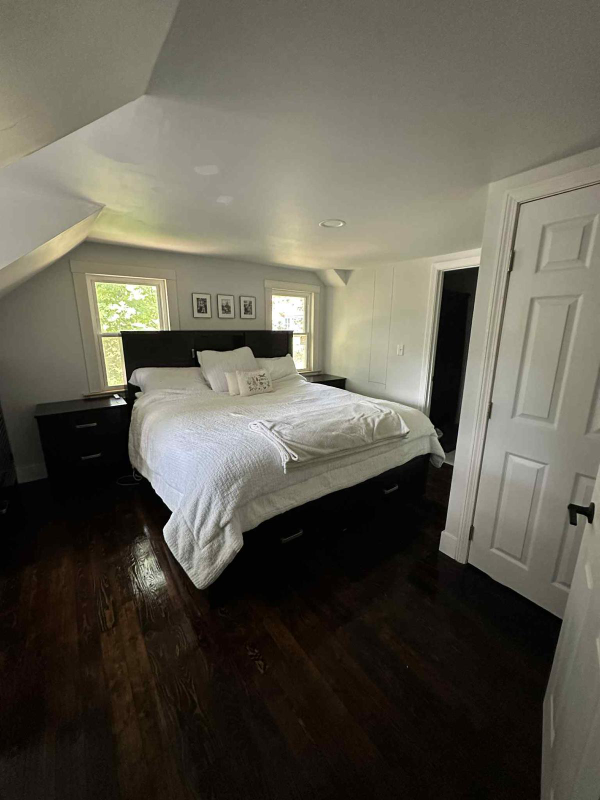 Sanford House: 134 School St - Single Room