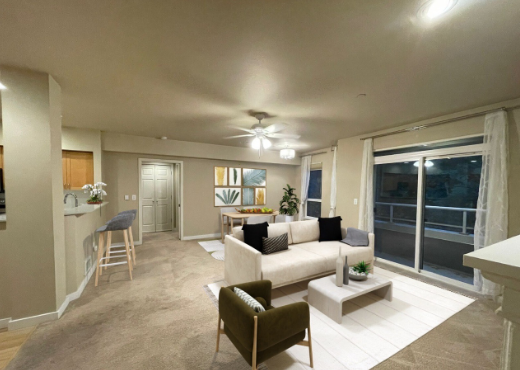 Bellevue WA Condo: 925 110th Ave NE Apt 307