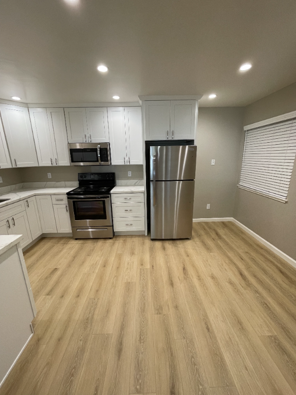Alameda Apartment: 1212 Regent