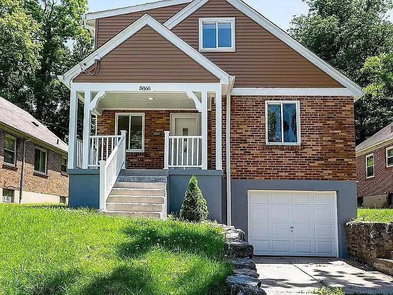 Cincinnati House: 5866 Kennedy Ave