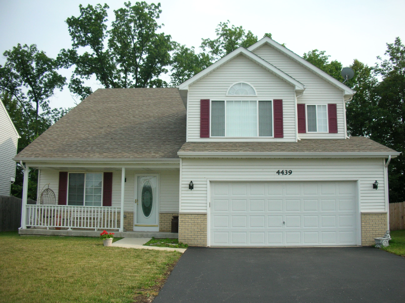 Gurnee House: 4439 W. Lawn Ave.