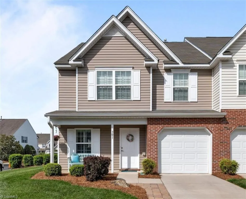 Greensboro Townhome: 301 Robyns Glen Cir