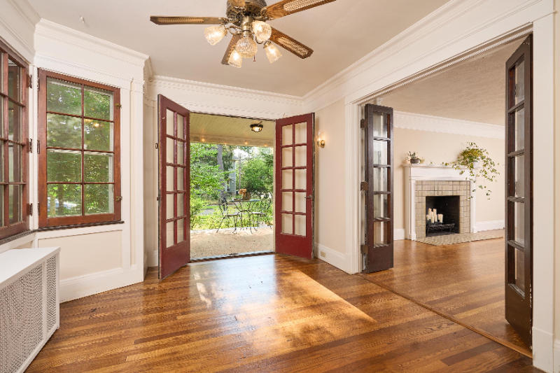 Cleveland Heights Multiplex: 2155 Middlefield Road