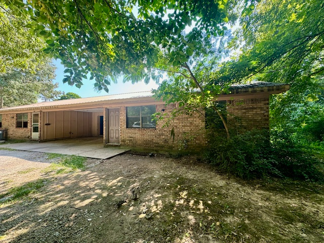 Fayetteville Multiplex: 6521 W Double Springs Rd