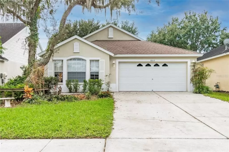 Tampa House: 8013 Terrace Arbor Court